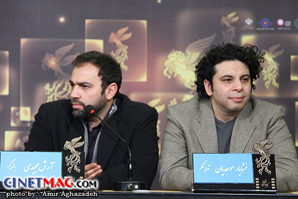 خشایار موحدیان (تدوینگر) و آرش مجیدی در نشست پرسش و پاسخ فیلم 