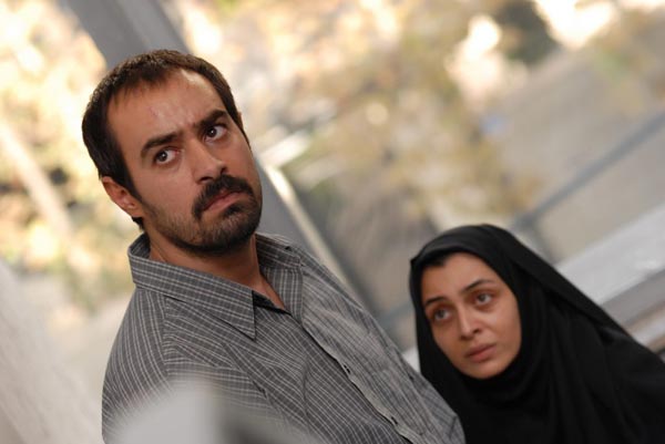 ساره بیات و شهاب حسینی در نمایی از فیلم «جدایی نادر از سیمین»