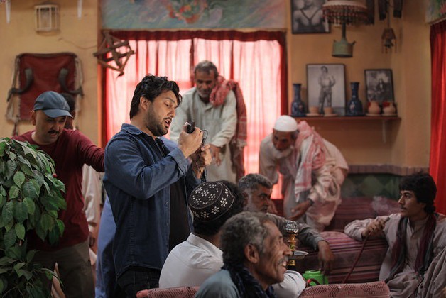 حامد بهداد و حبیب رضایی در نمایی از فیلم 